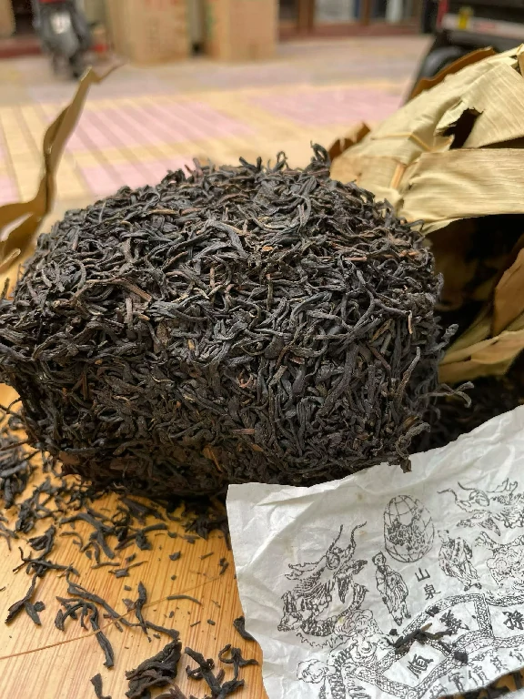 广州六安茶老茶回收高价回收茶叶上门回收免费估价变现收购